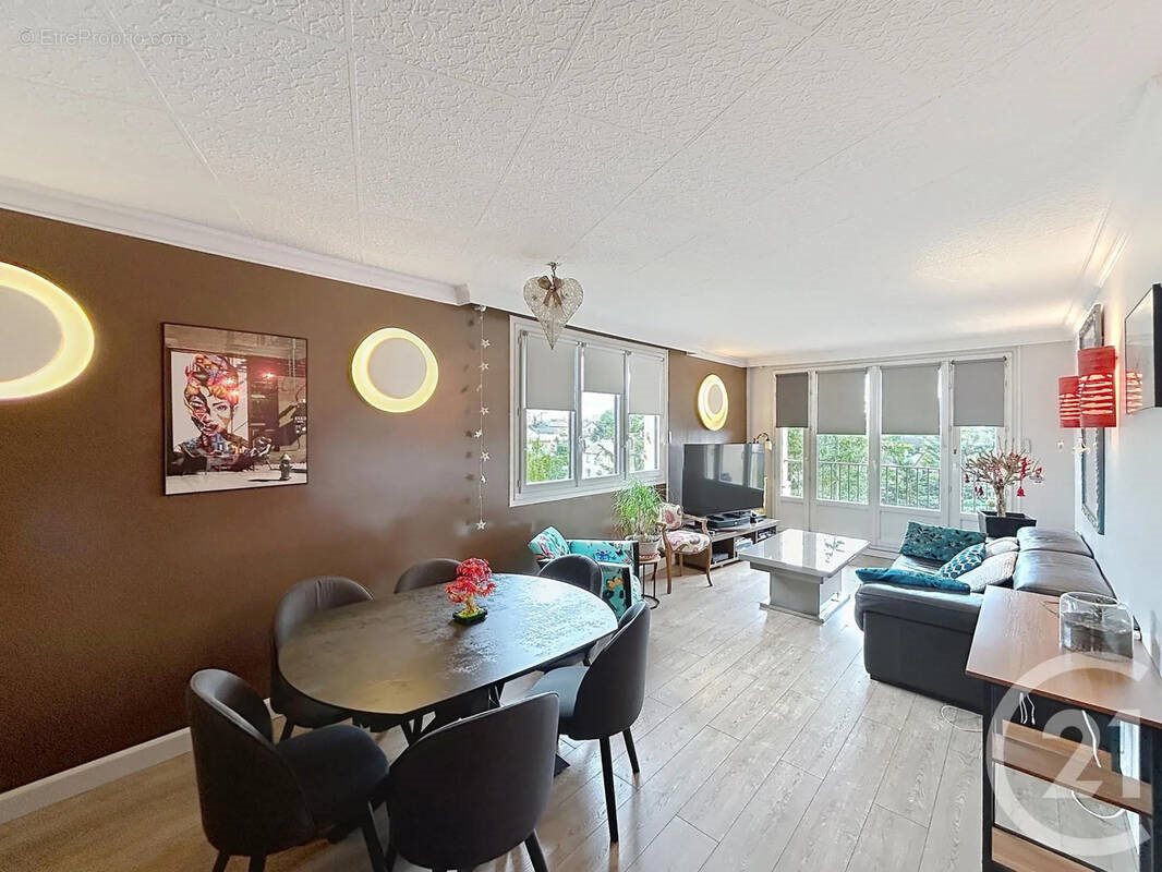 Appartement à vendre, 92m², Garges-lès-Gonesse