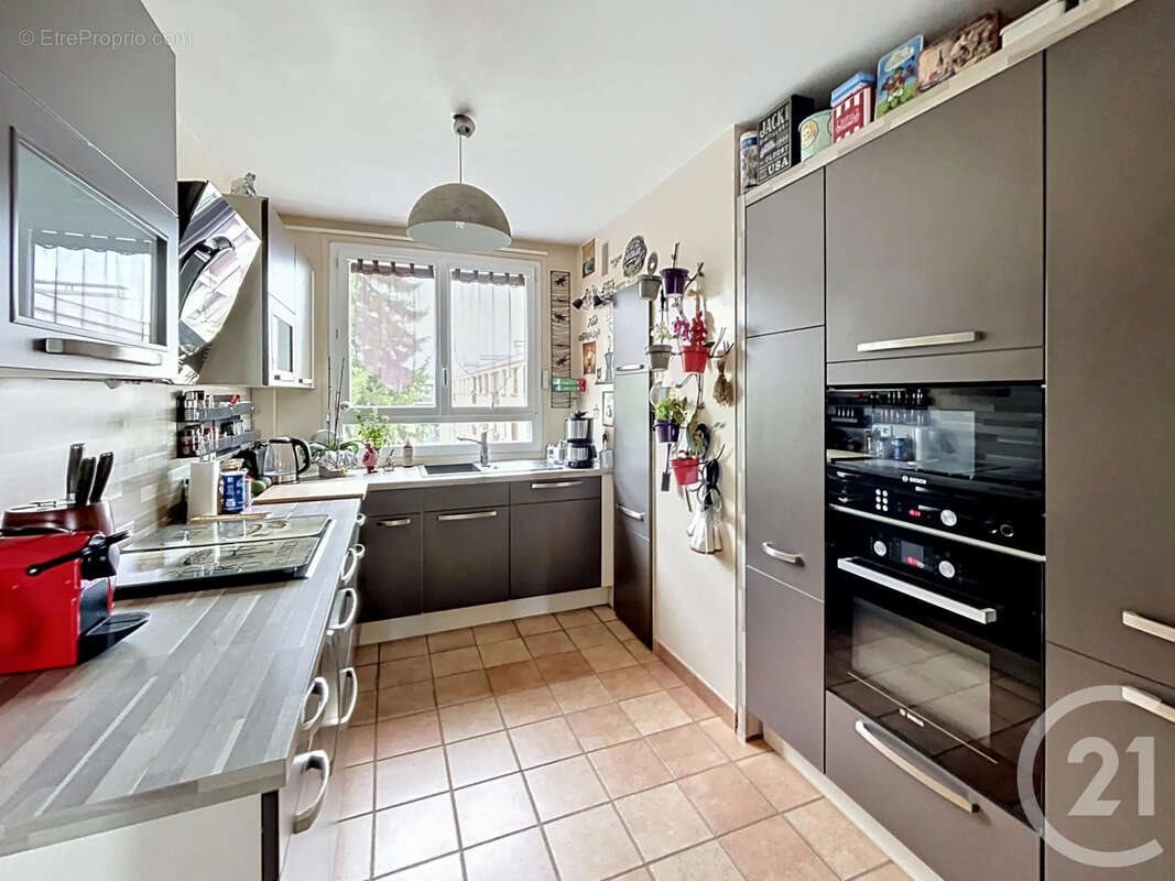 Appartement à vendre, 92m², Garges-lès-Gonesse