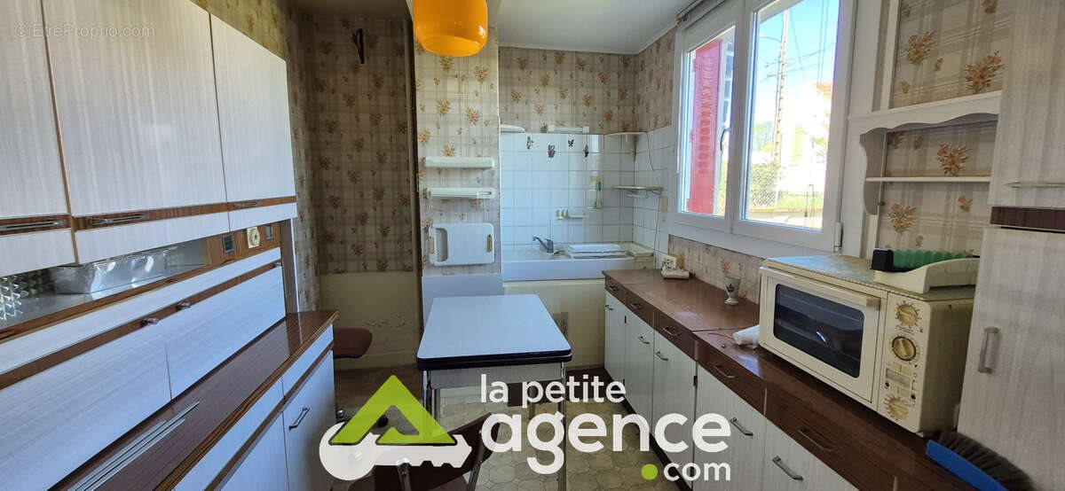 Maison à vendre, 155m², Prémilhat