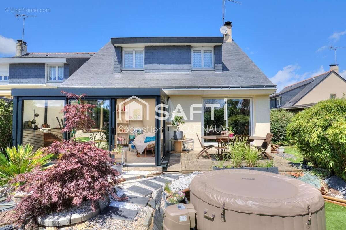 Maison à vendre, 120m², Montreuil-Juigné