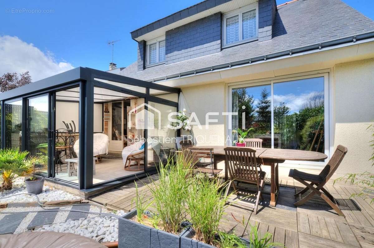 Maison à vendre, 120m², Montreuil-Juigné