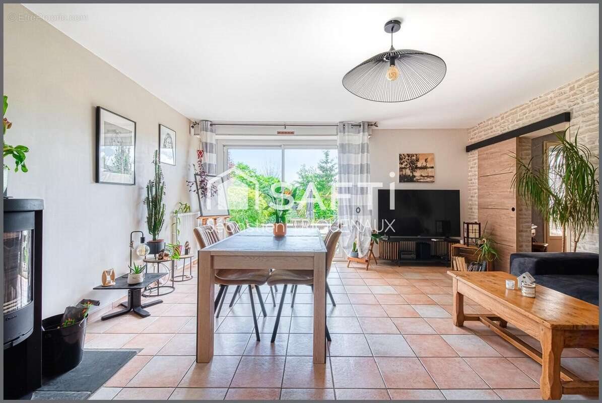 Maison à vendre, 120m², Montreuil-Juigné