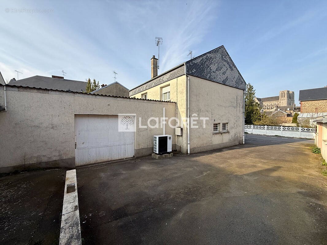 Appartement à vendre, 350m², Flers