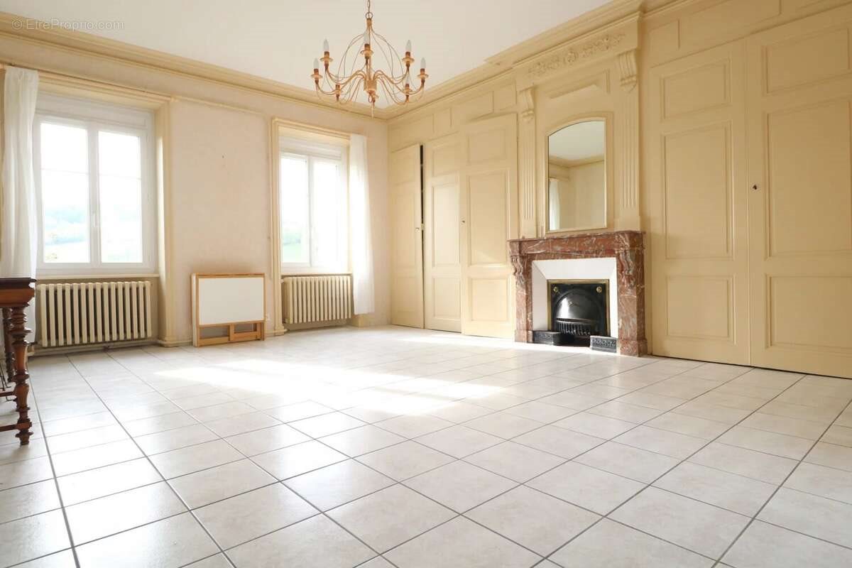 Maison à vendre, 163m², Soucieu-en-Jarrest