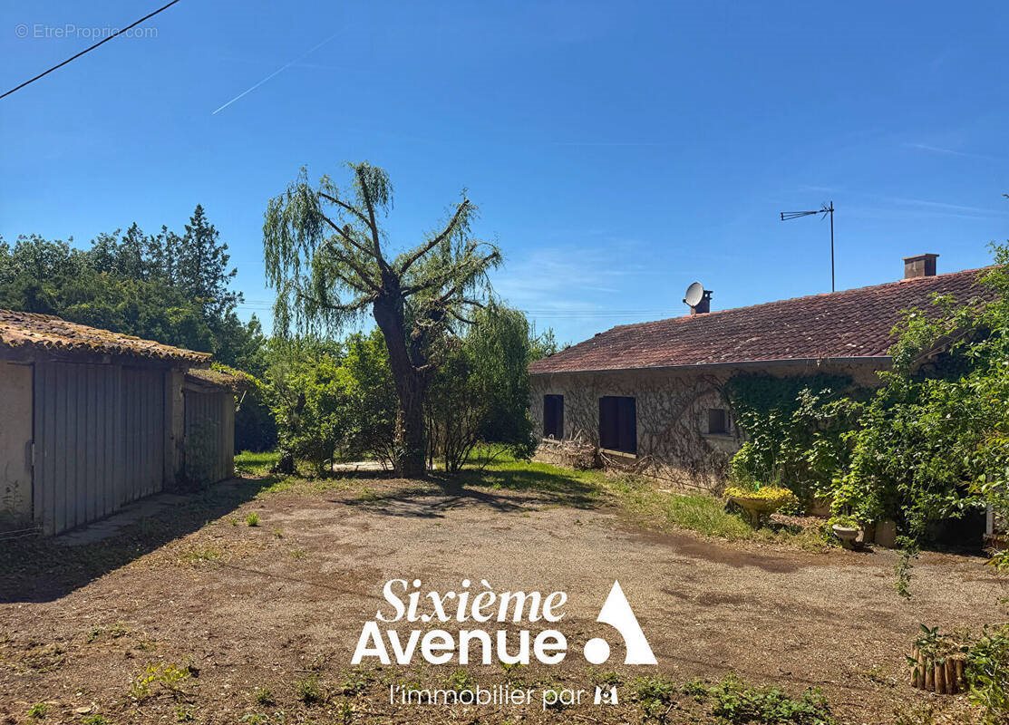 Maison à vendre, 107m², Vaïssac