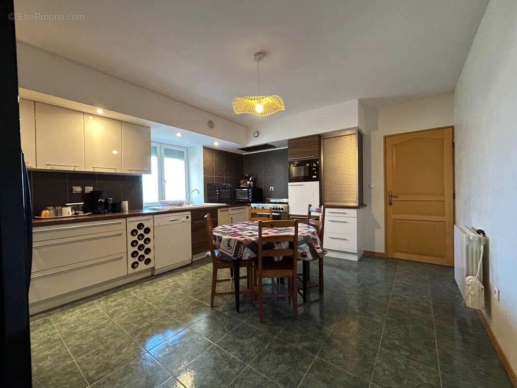Maison à vendre, 223m², Marnay