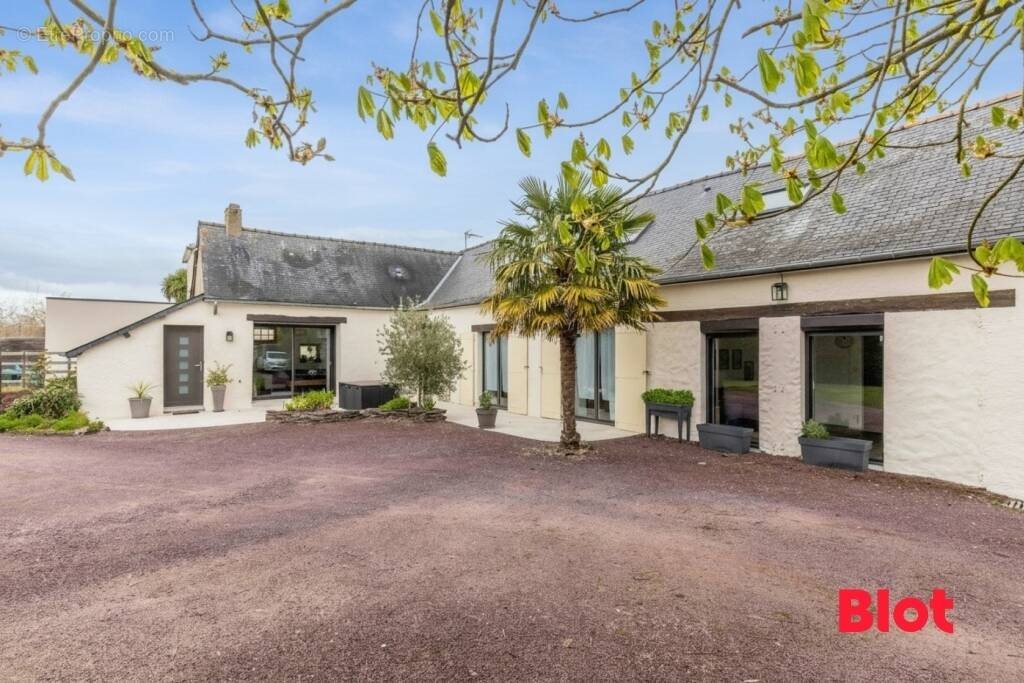 Maison à vendre, 149m², Chavagne