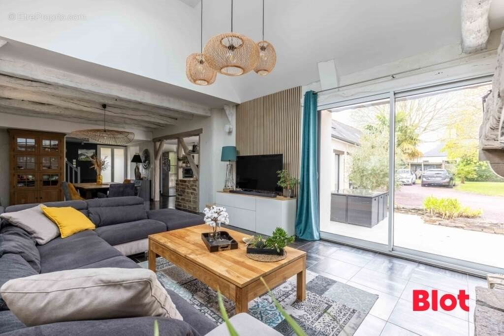 Maison à vendre, 149m², Chavagne
