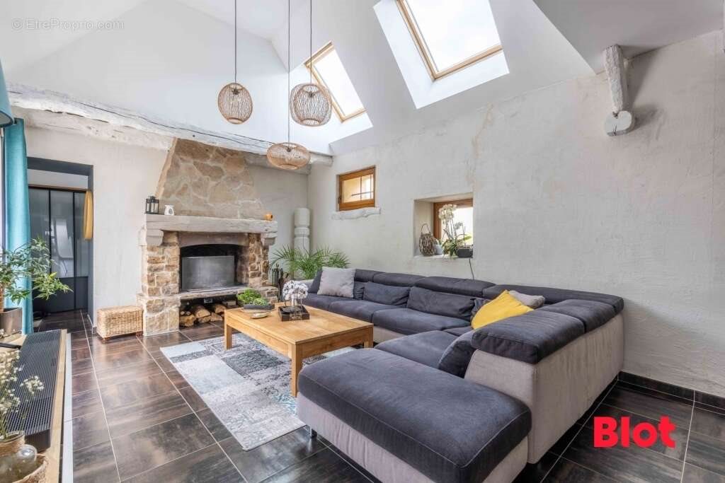 Maison à vendre, 149m², Chavagne