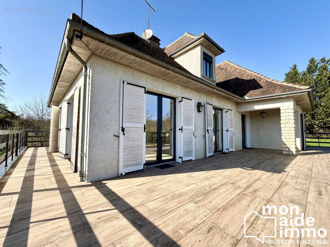 Maison à vendre, 212m², Corgnac-sur-l'Isle