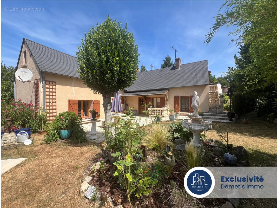 Maison à vendre, 207m², Aubigné-Racan