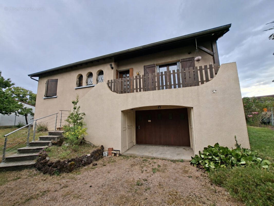 Maison à vendre, 87m², Le Cendre