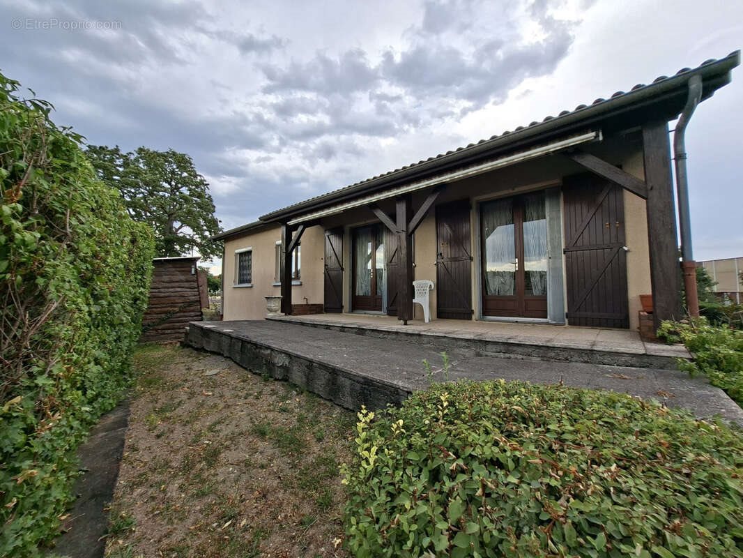 Maison à vendre, 87m², Le Cendre