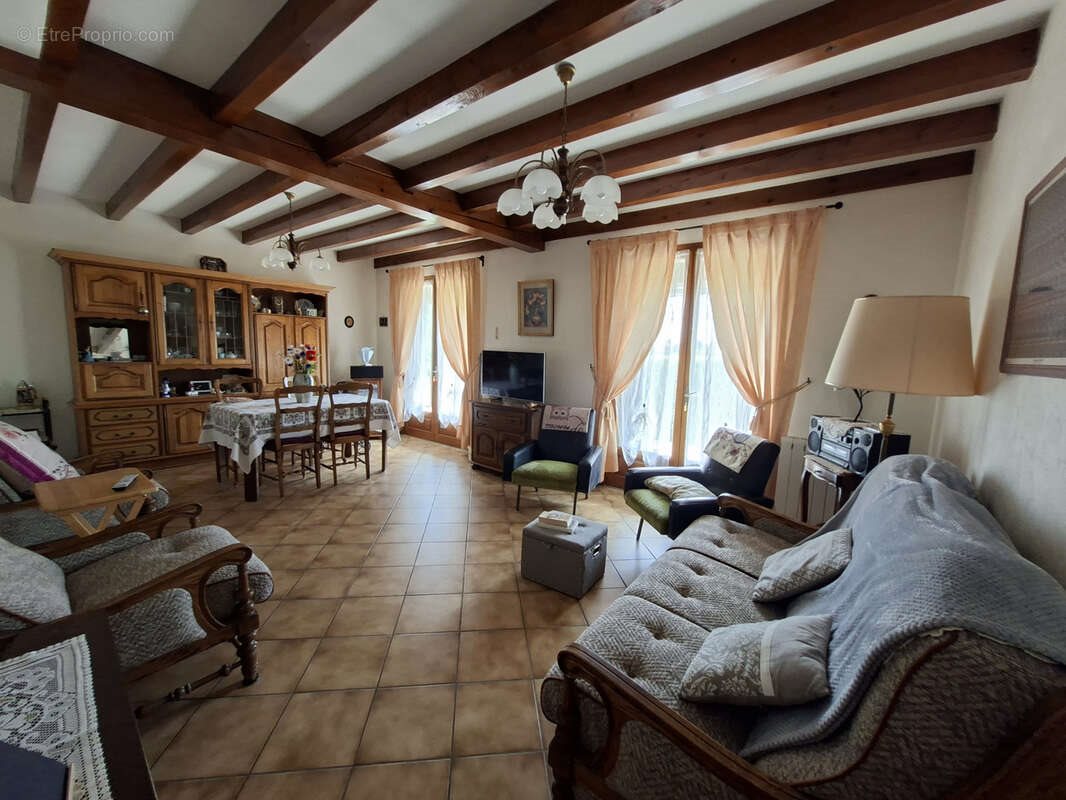 Maison à vendre, 87m², Le Cendre