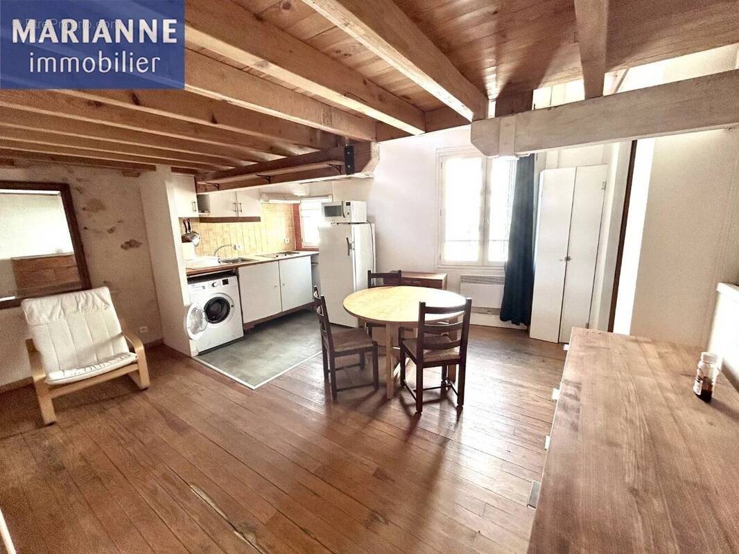 Appartement à vendre, 25m², Sète