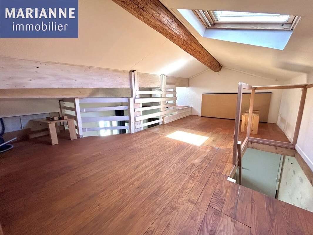 Appartement à vendre, 25m², Sète