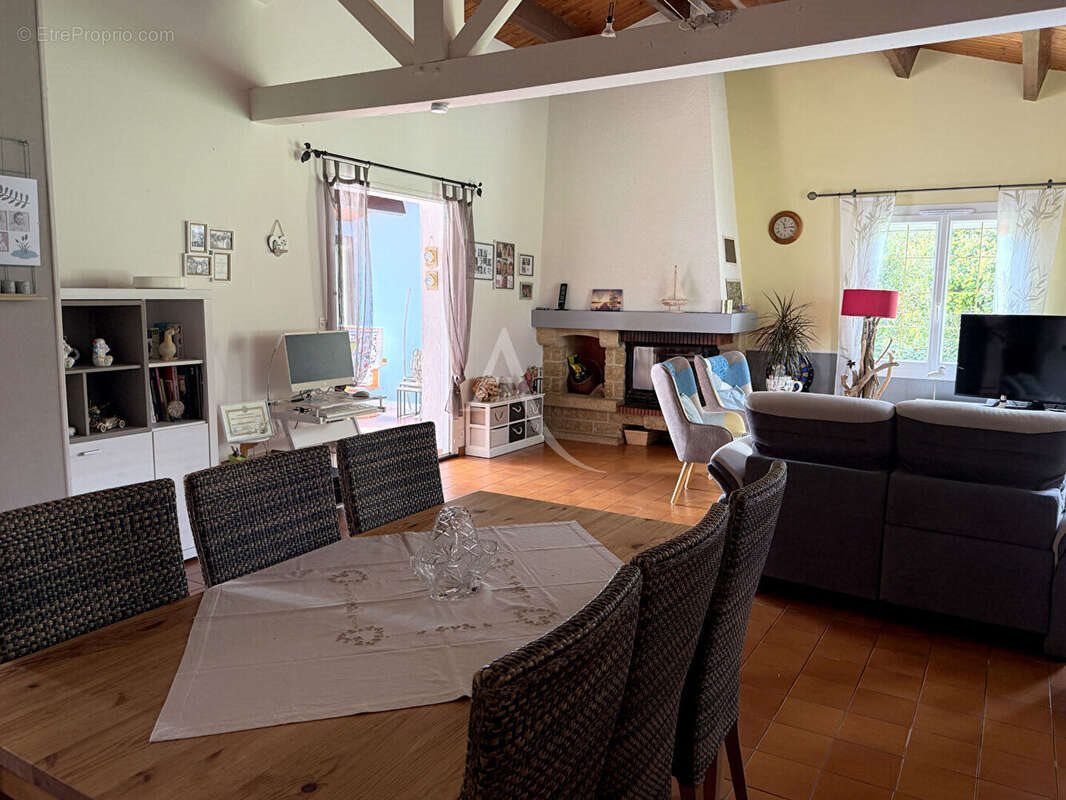 Maison à vendre, 125m², Angles