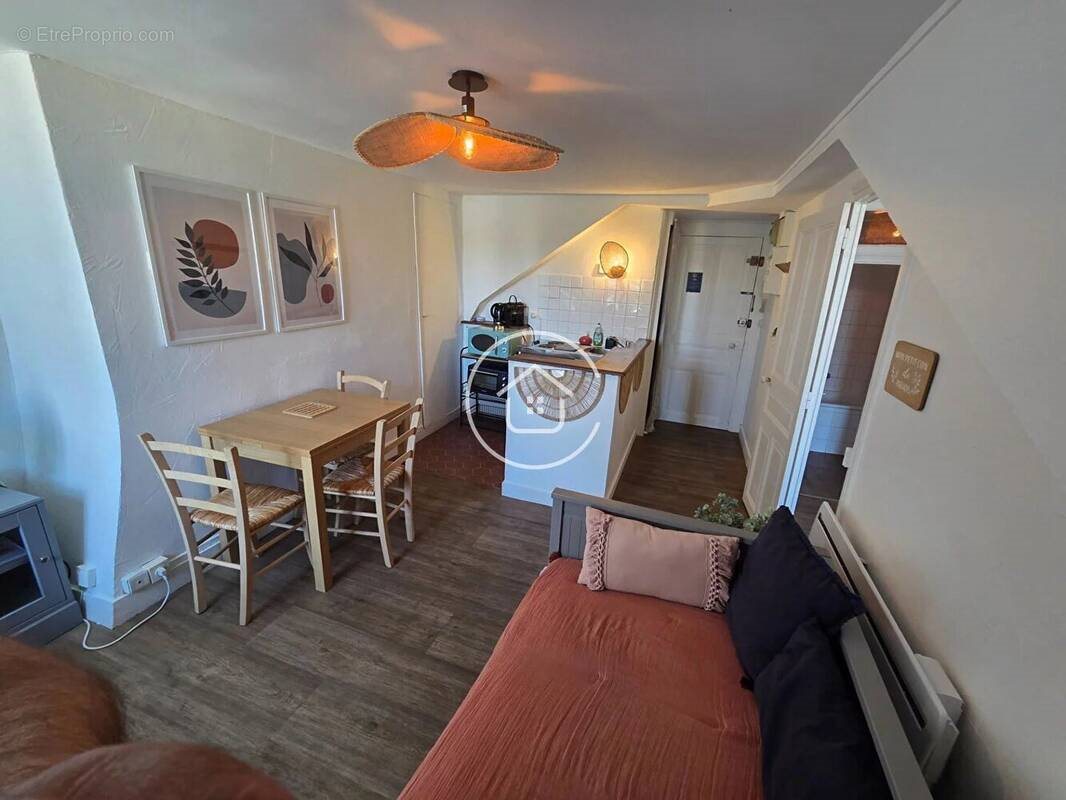Appartement à vendre, 27m², Blois