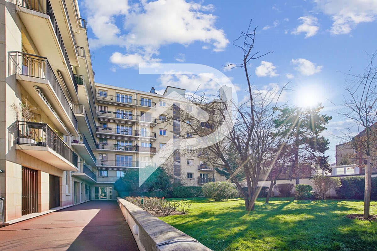 Appartement à vendre, 62m², Colombes