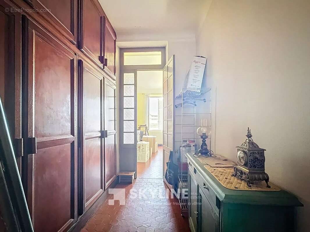 Appartement à vendre, 64m², Marseille 8ème