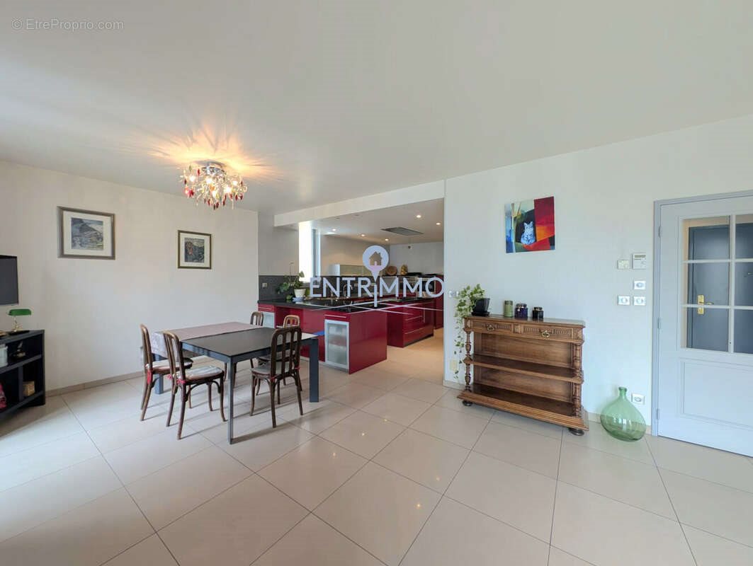 Appartement à vendre, 200m², Aix-les-Bains