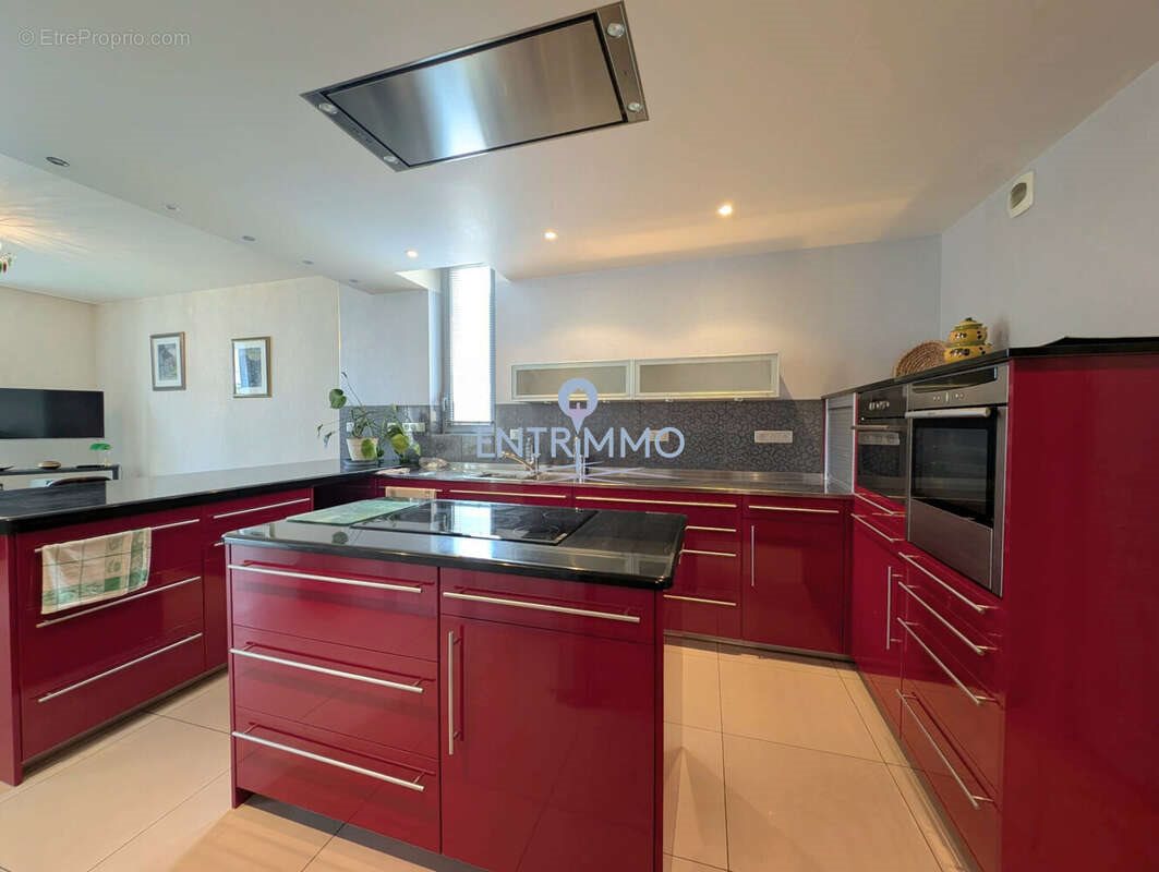 Appartement à vendre, 200m², Aix-les-Bains