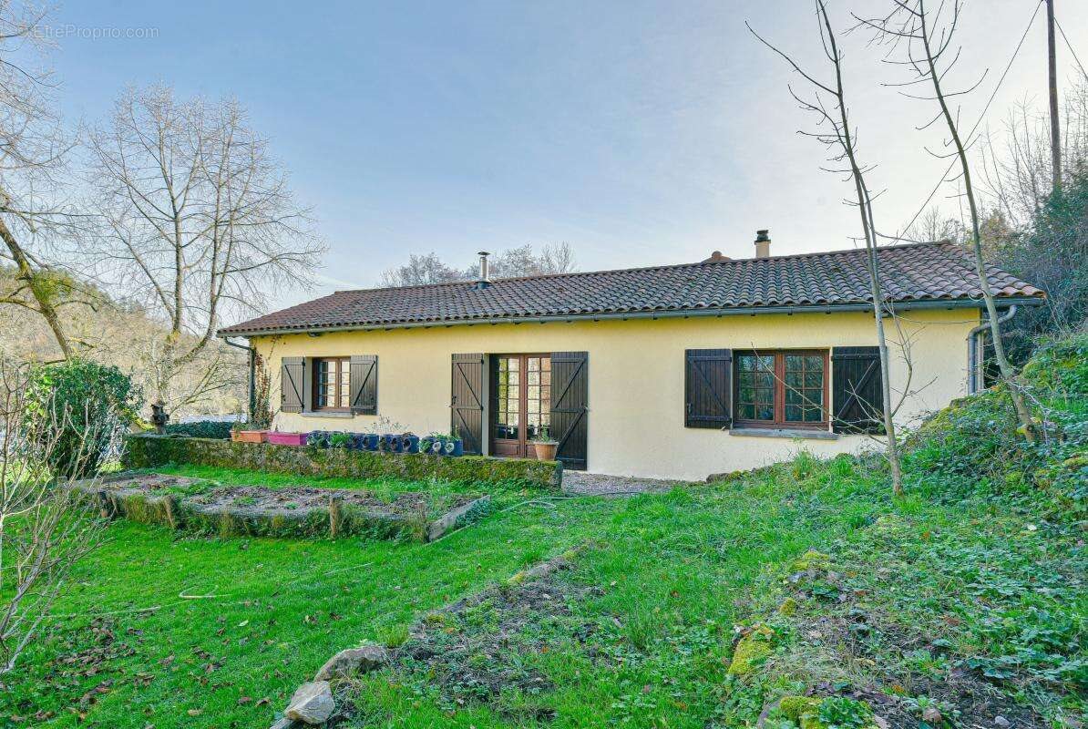Maison à vendre, 146m², Saint-Yrieix-sous-Aixe