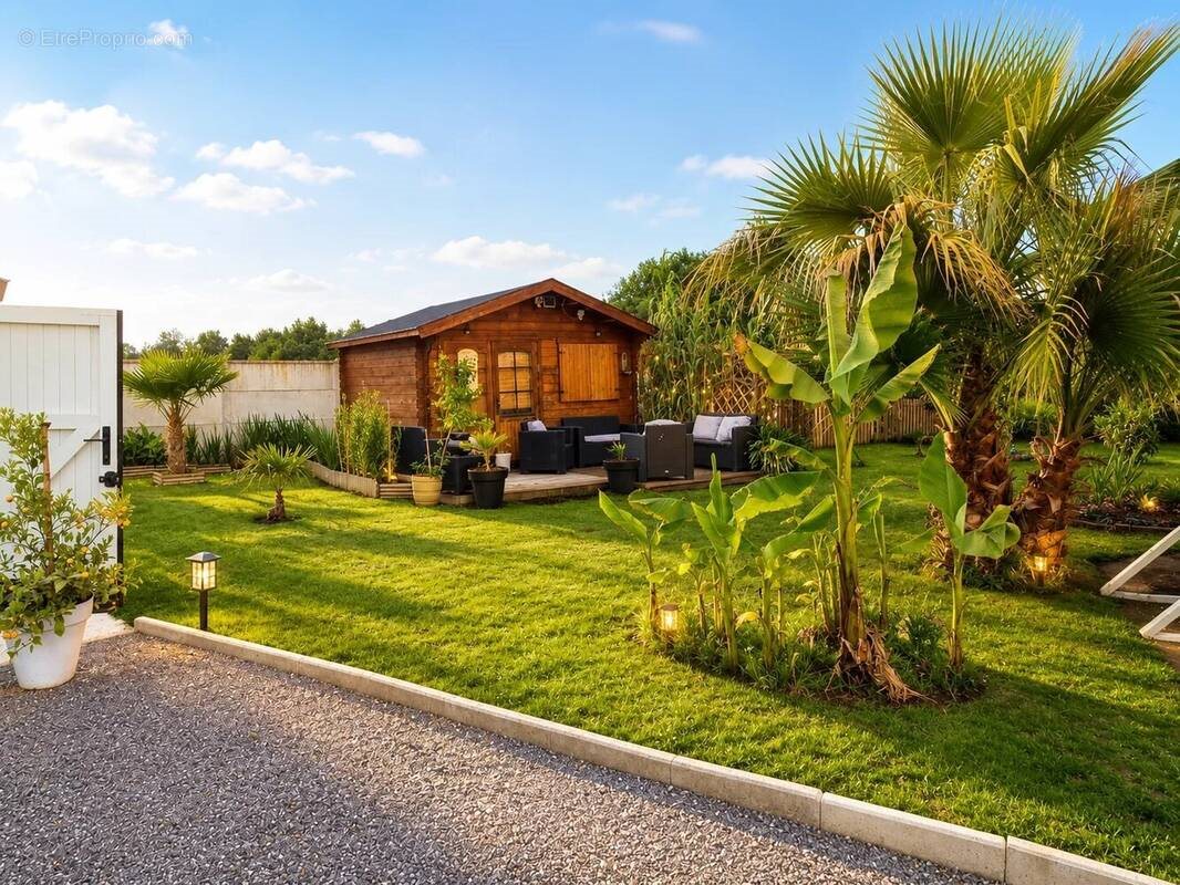 Maison à vendre, 85m², Teuillac