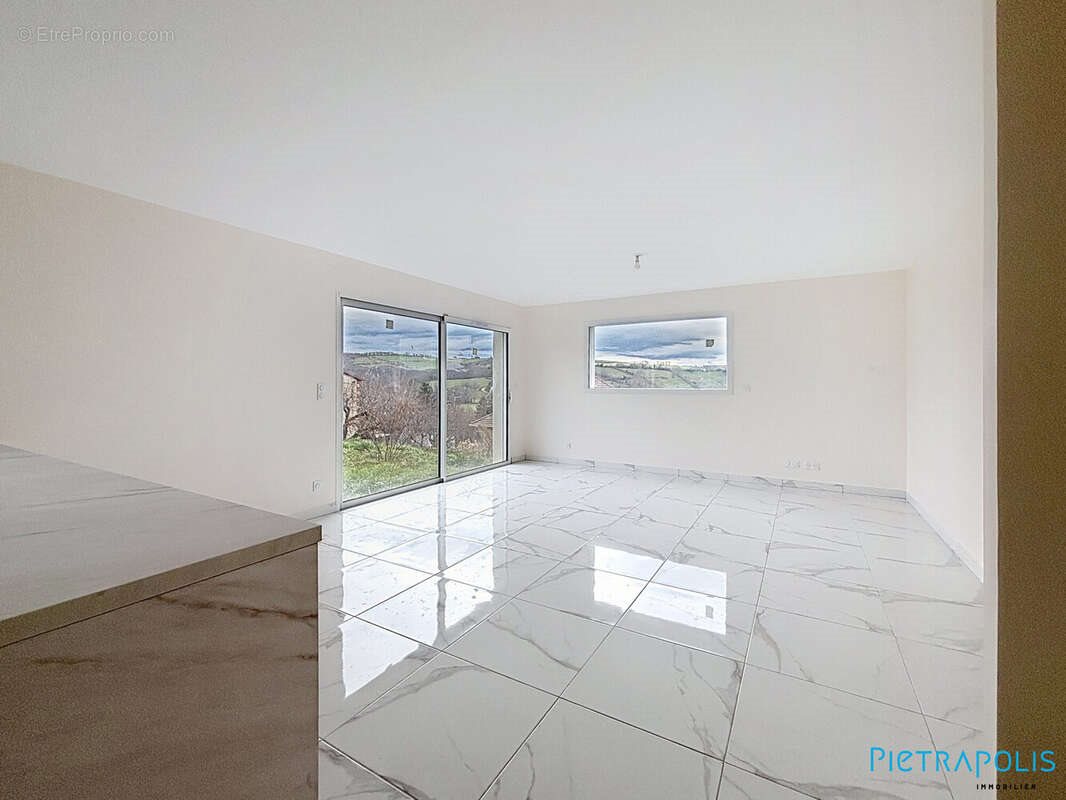 Maison à vendre, 102m², Régny