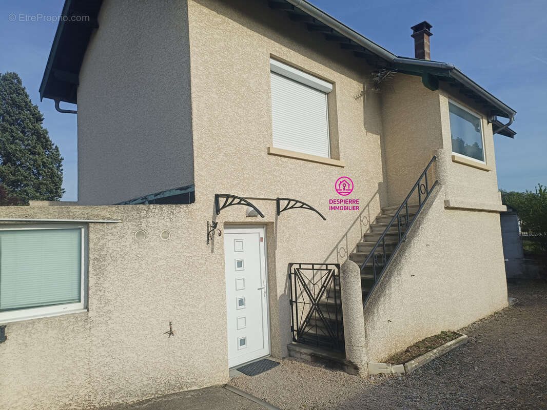 Maison à vendre, 100m², Chanas