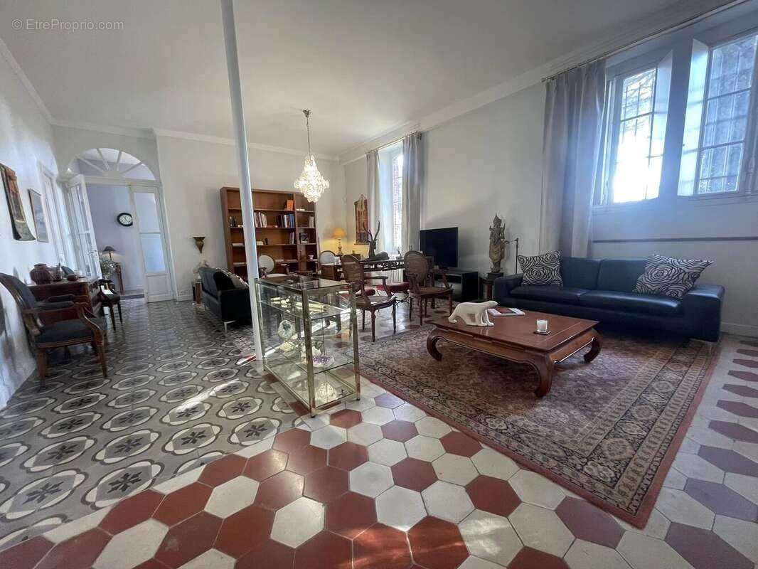 Maison à vendre, 353m², La Redorte