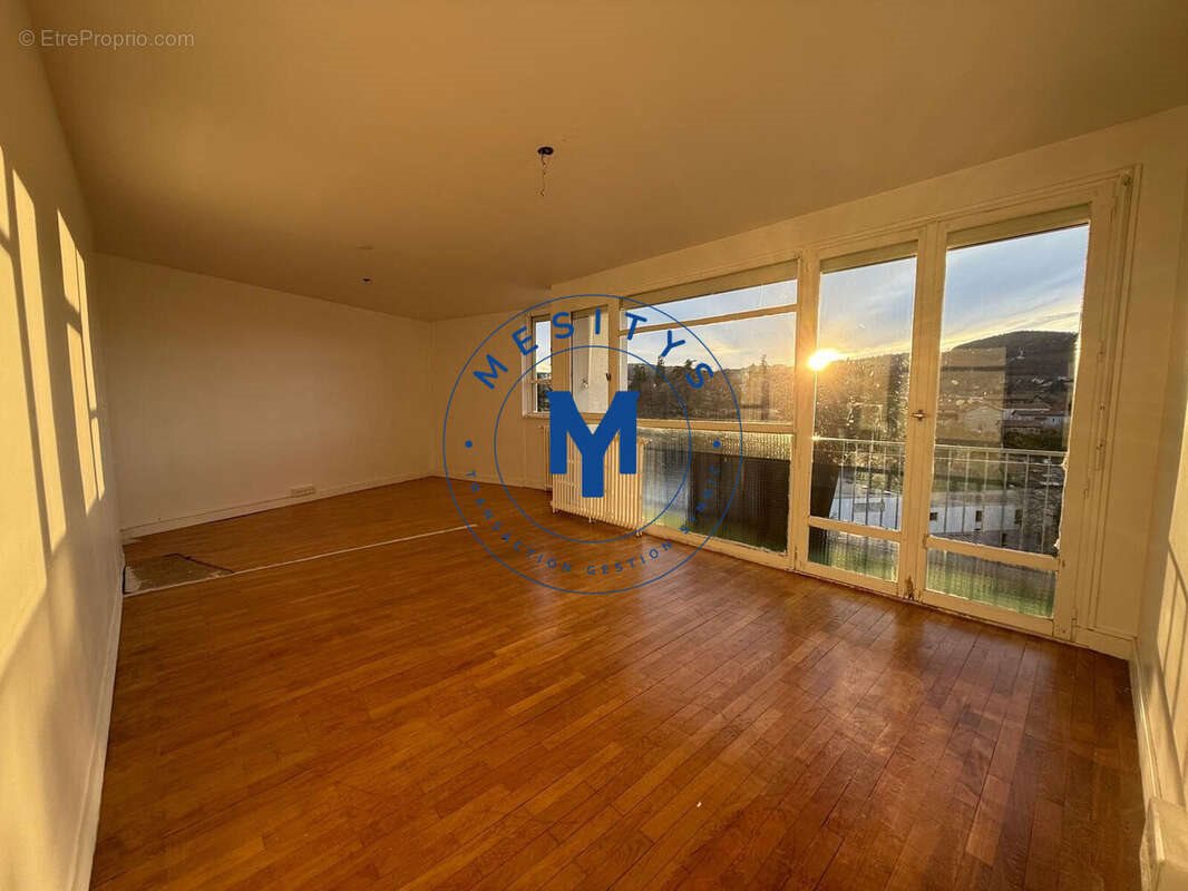 Appartement à vendre, 65m², Firminy