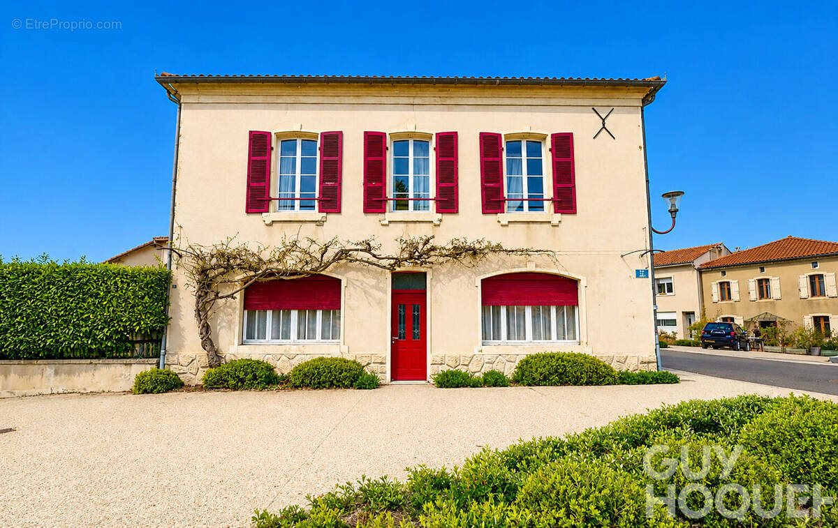 Maison à vendre, 353m², Hagetmau