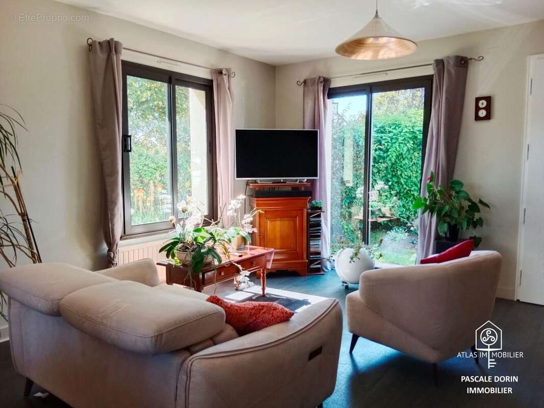 Maison à vendre, 115m², Chartres-de-Bretagne