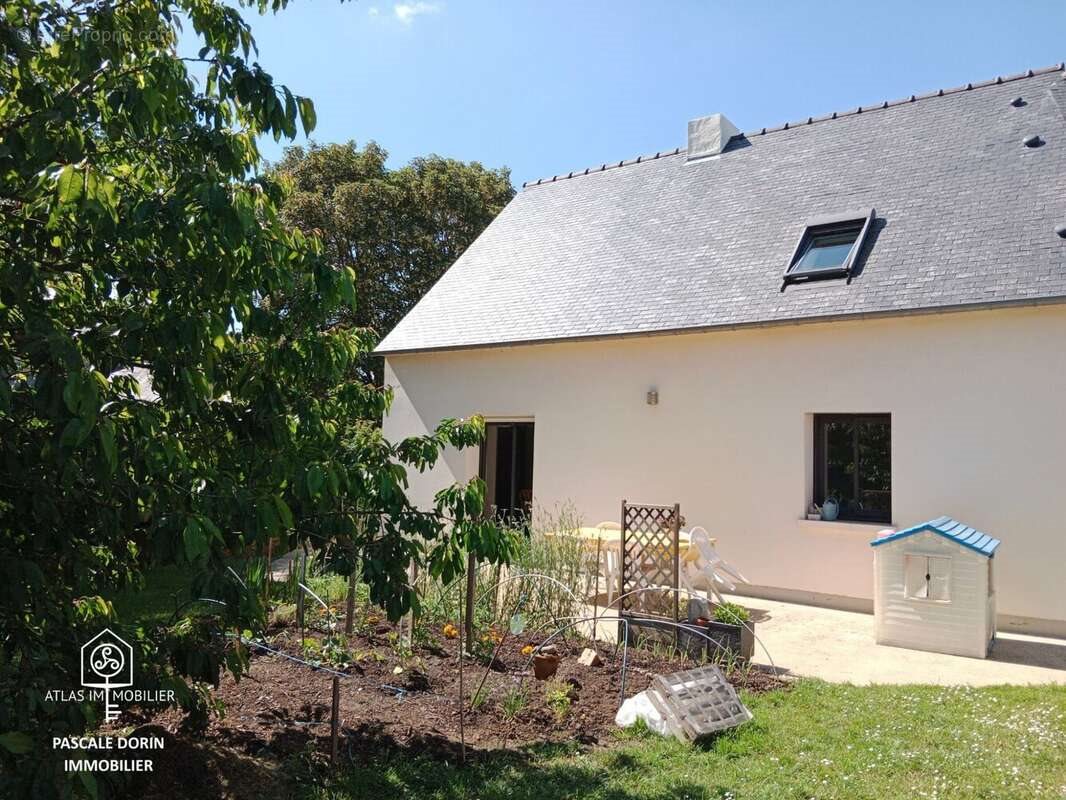 Maison à vendre, 115m², Chartres-de-Bretagne