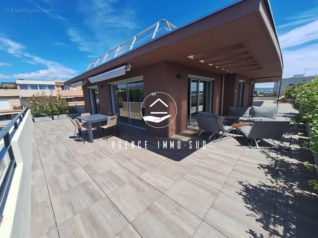 Appartement à vendre, 131m², Saint-Laurent-du-Var
