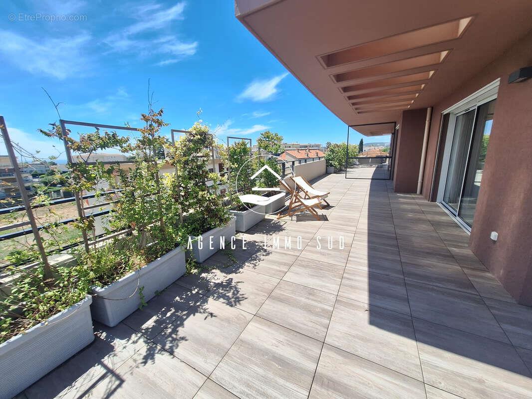 Appartement à vendre, 131m², Saint-Laurent-du-Var