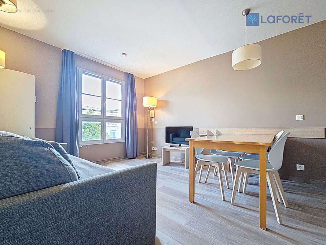 Appartement à vendre, 37m², Serris