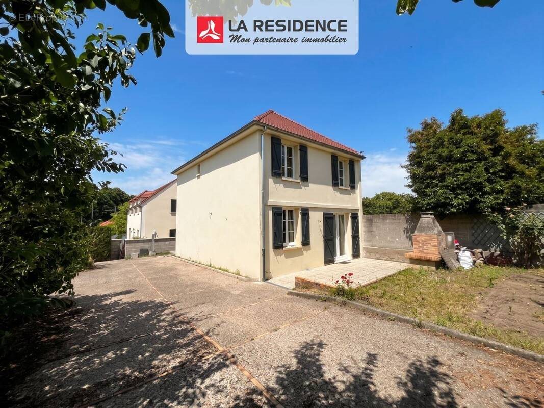 Maison à vendre, 98m², Saint-Ouen-l'Aumône
