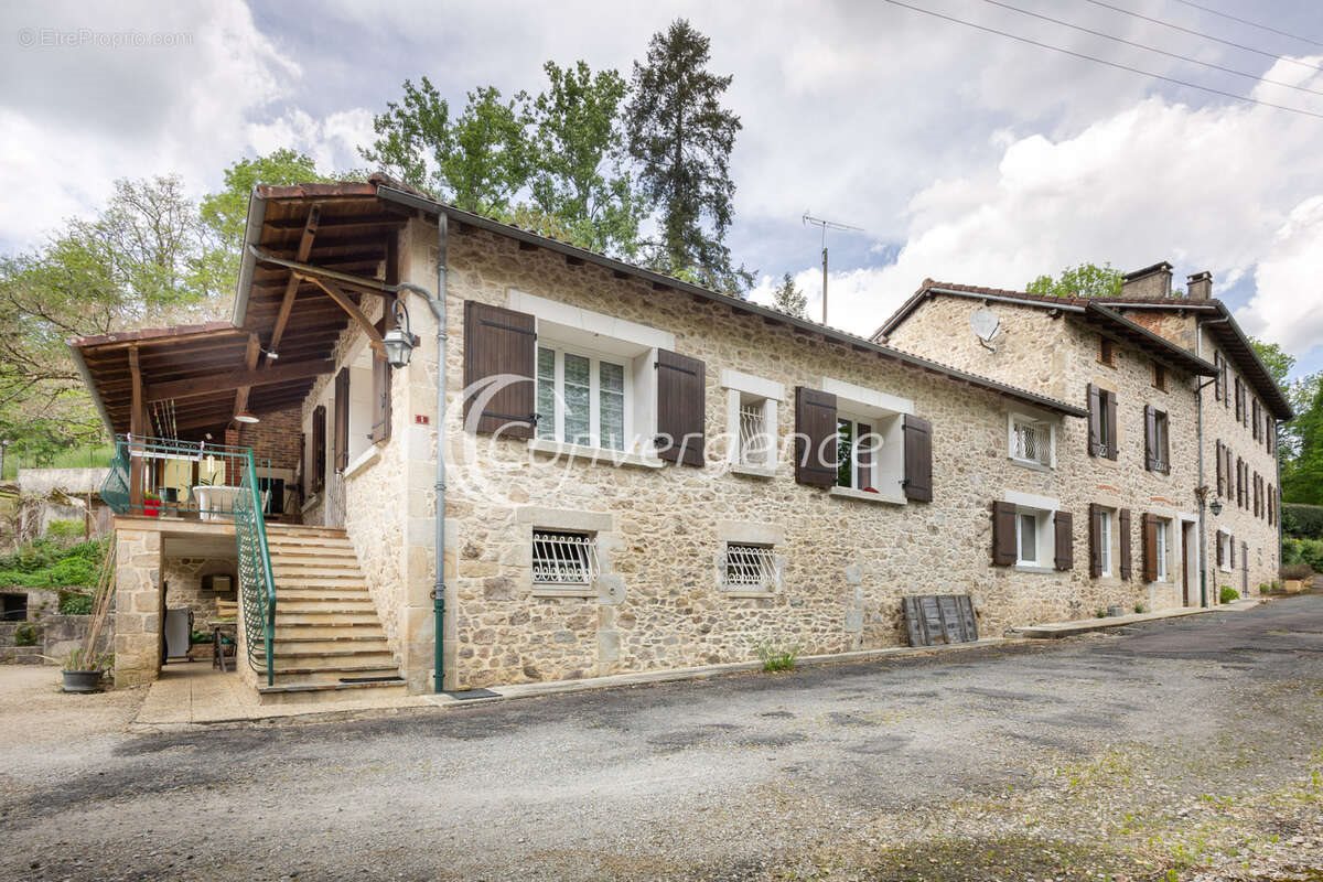 Maison à vendre, 250m², Maisonnais-sur-Tardoire