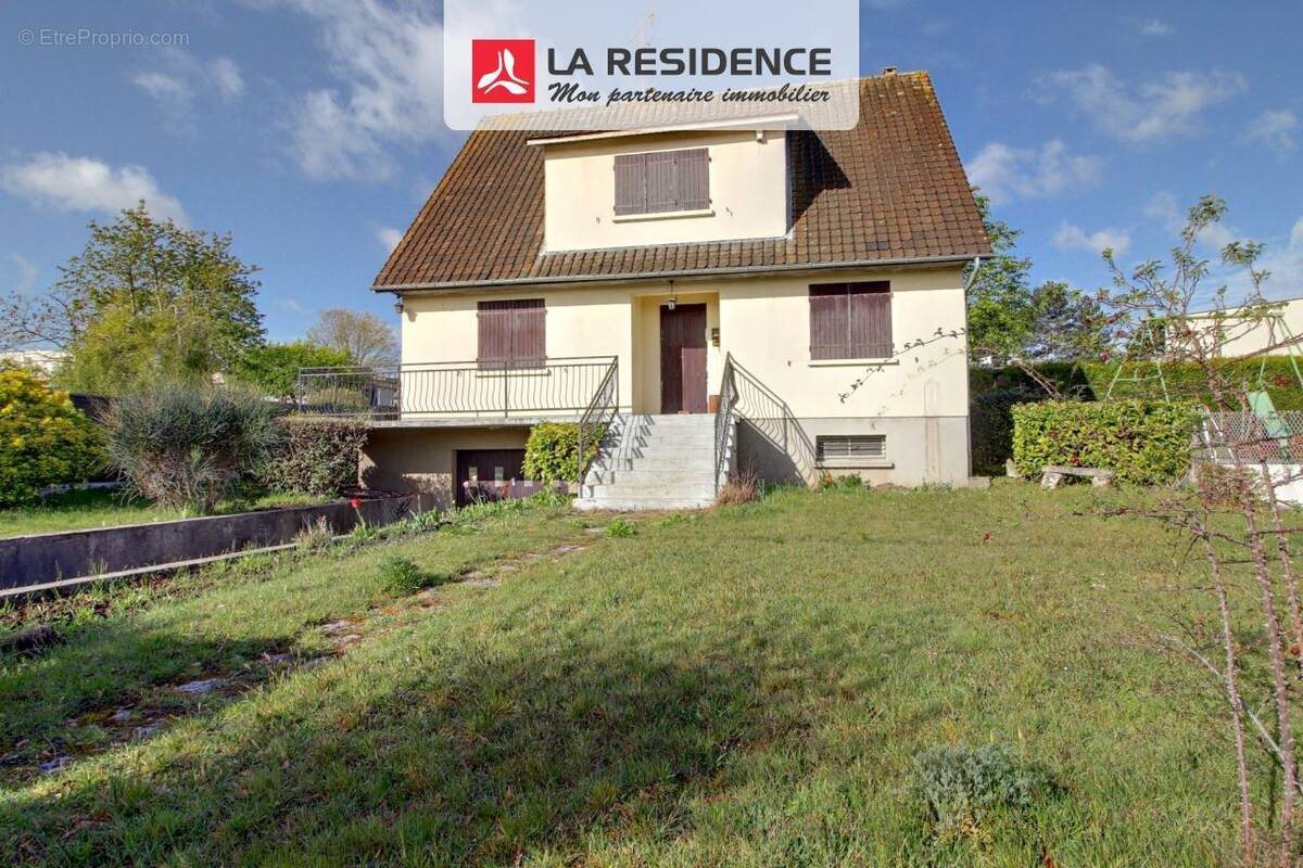 Maison à vendre, 125m², Saint-Etienne-du-Rouvray