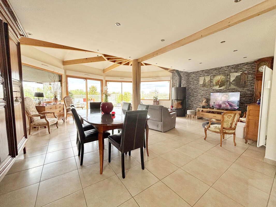 Maison à vendre, 200m², Dreuil-lès-Amiens