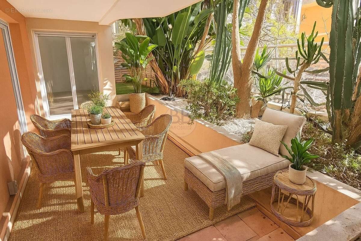 Appartement à vendre, 89m², Saint-Raphaël