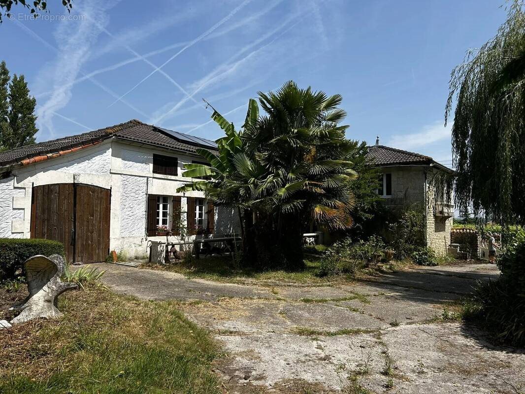 Maison à vendre, 298m², Jonzac