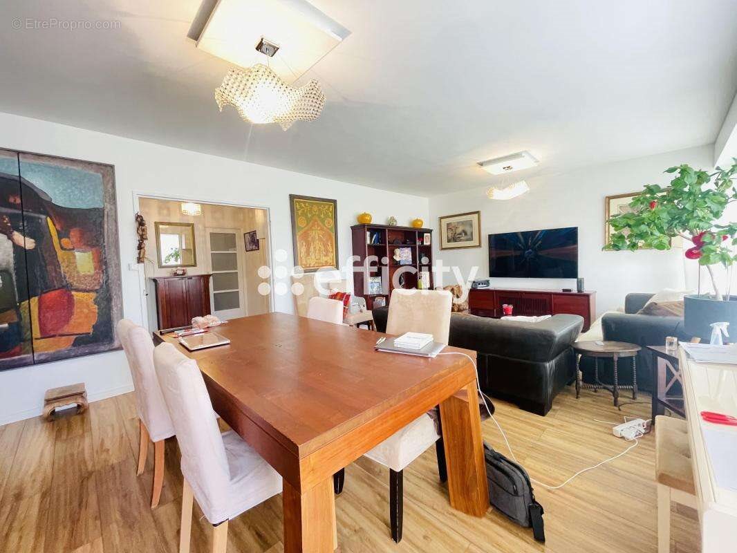 Appartement à vendre, 89m², Pessac
