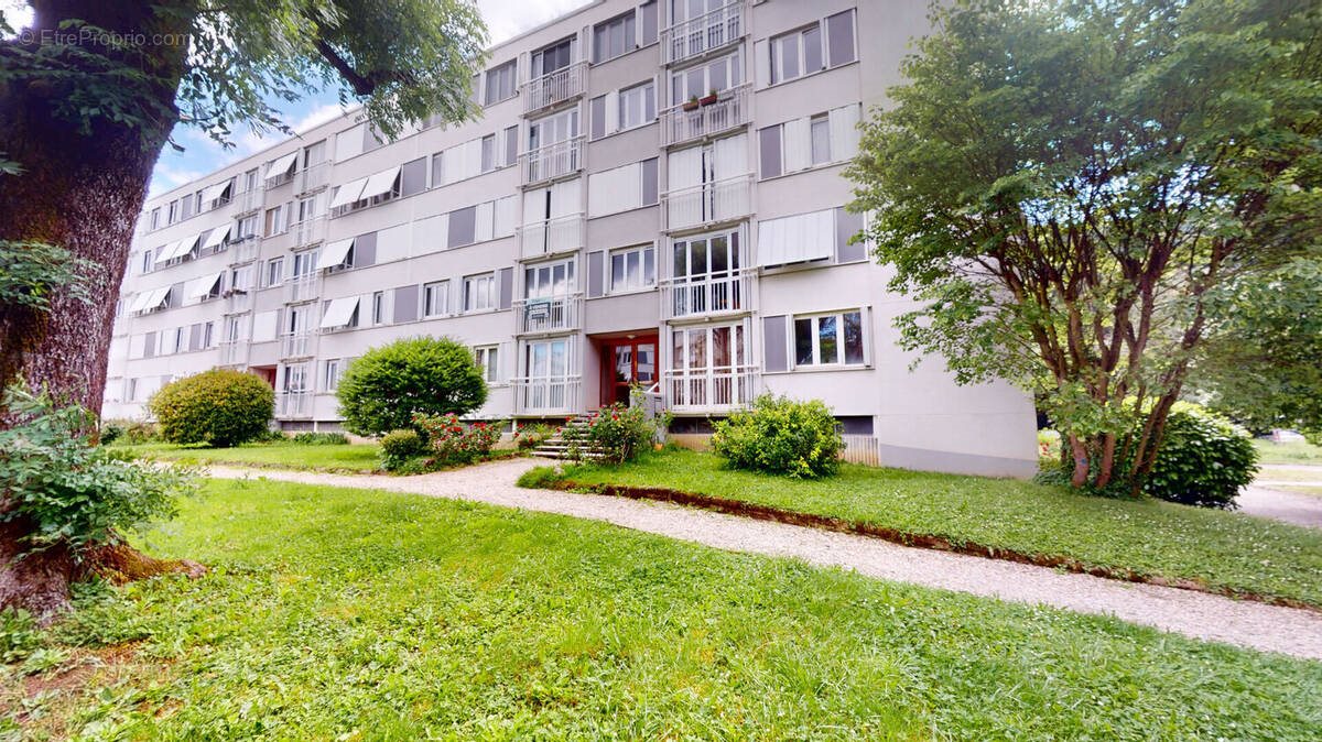 Appartement à vendre, 82m², Saint-Martin-d'Hères
