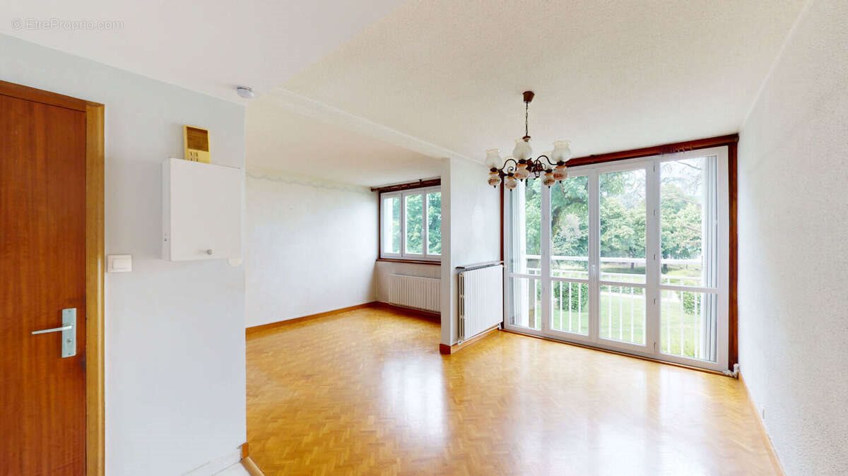 Appartement à vendre, 82m², Saint-Martin-d'Hères