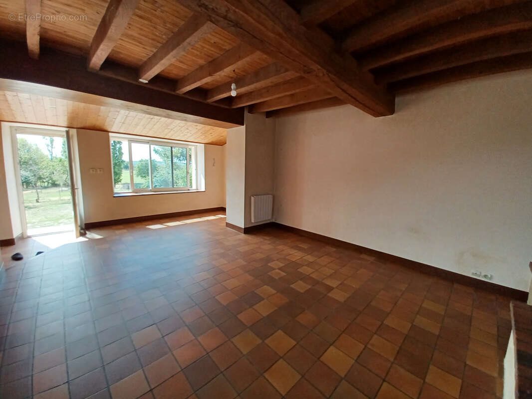 Maison à vendre, 324m², Bressuire