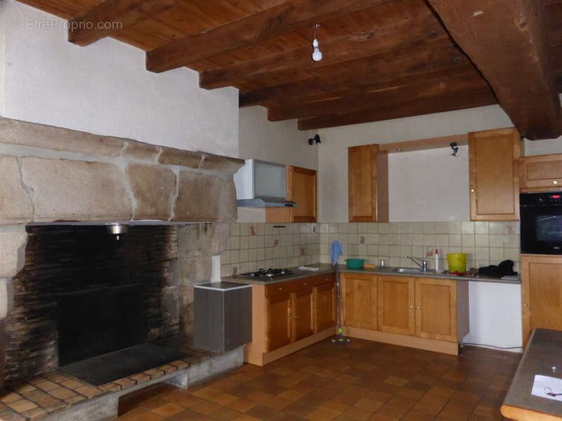 Maison à vendre, 324m², Bressuire