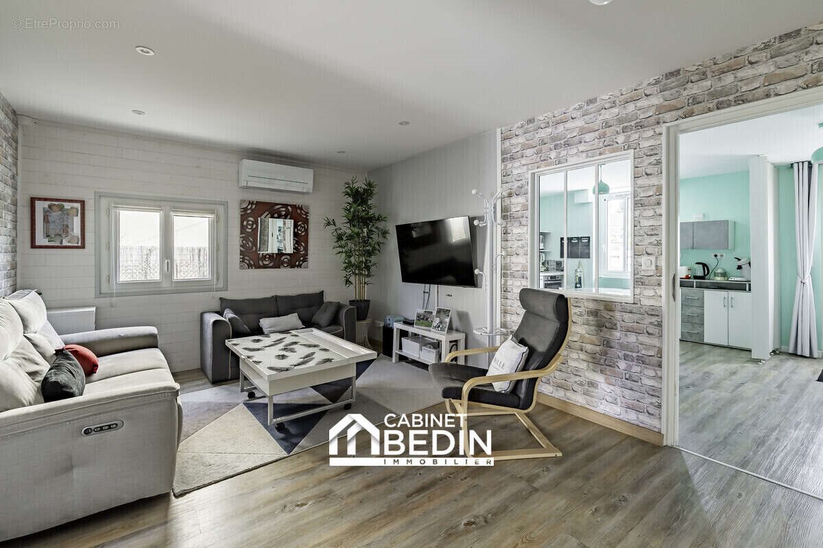 Maison à vendre, 95m², Saint-Médard-en-Jalles